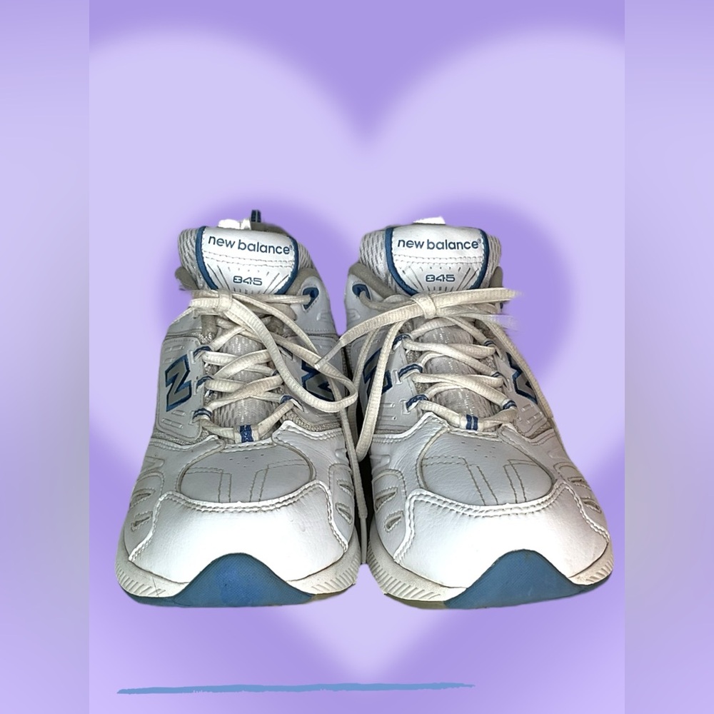 New Balance Susan G Komen Edition Women’s Walking Shoes Size 11B White and Blue